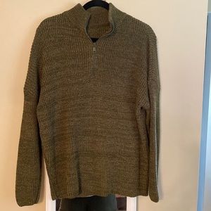 Women’s quarter zip sweater